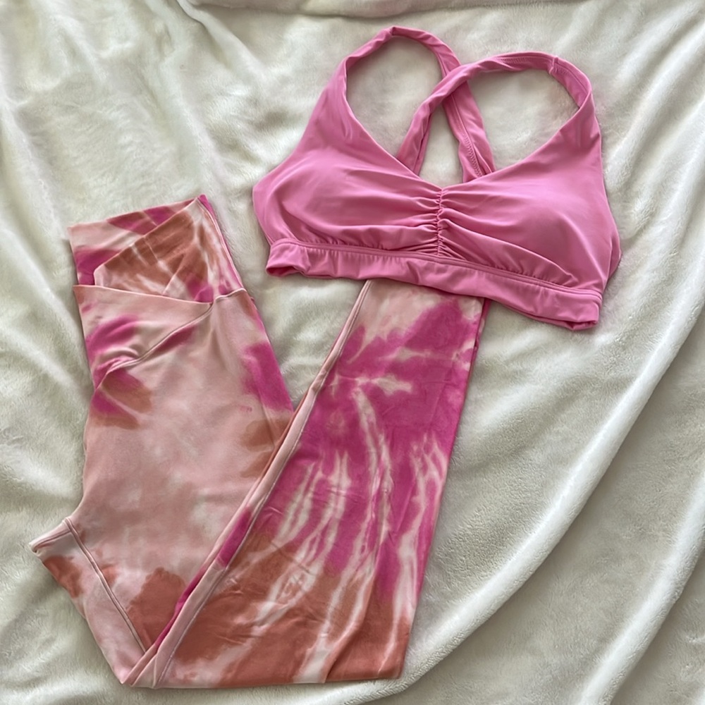 Offline Crossover leggings and sports bra